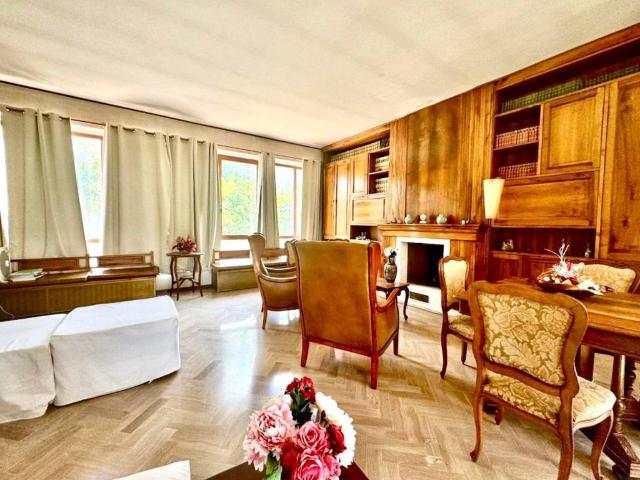 Villa Indipendente in vendita a Remola, Marina Di Massa