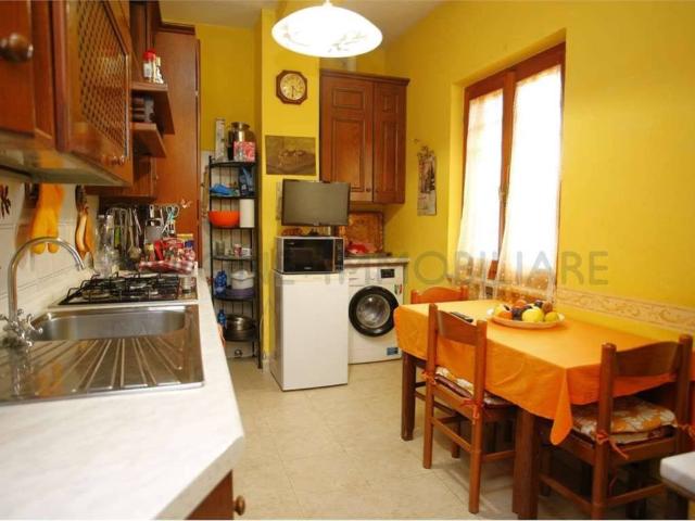 Villa Indipendente in vendita a Castagnola, Marina Di Massa