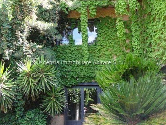 Villa Indipendente in vendita a San Carlo, Marina Di Massa