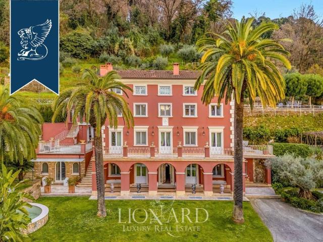 Villa Indipendente in vendita a San Carlo, Marina Di Massa