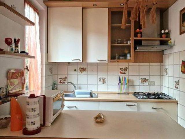 Villa Indipendente in vendita a Marina di Massa, Marina Di Massa