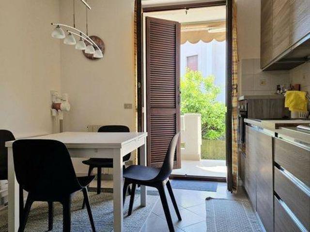 Villa Indipendente in vendita a Marina di Massa, Marina Di Massa