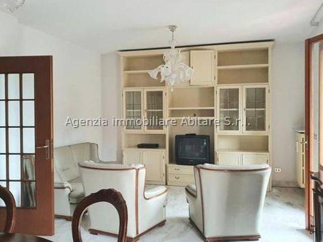 Villa Indipendente in vendita a Remola, Marina Di Massa
