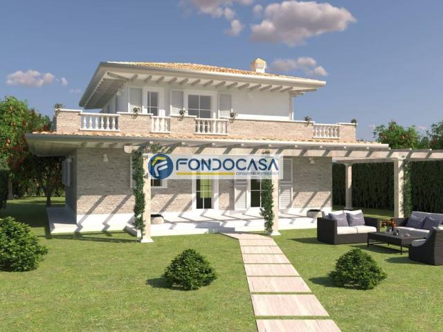 Villa Indipendente in vendita a Marina di Massa, Marina Di Massa