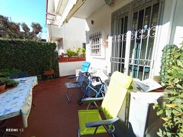 Villa Indipendente in vendita a Cinque Vie, Marina Di Massa