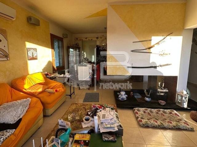 Villa Indipendente in vendita a San Carlo, Marina Di Massa