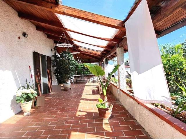 Villa Indipendente in vendita a Poggiolo, Marina Di Massa