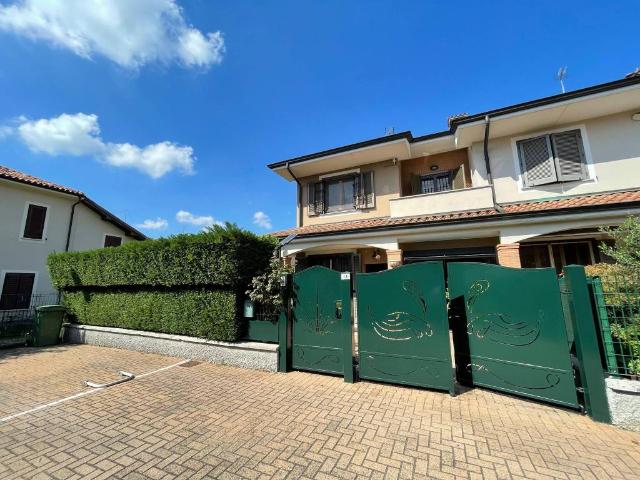 Villa Indipendente in vendita a Massalengo, Lombardia