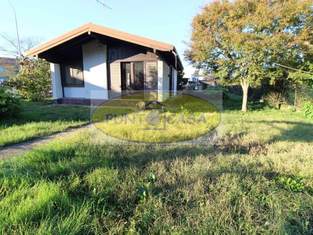 Villa Indipendente in vendita a Massalengo, Lombardia