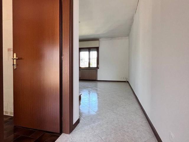 Villa Indipendente in vendita a Massalengo, Lombardia