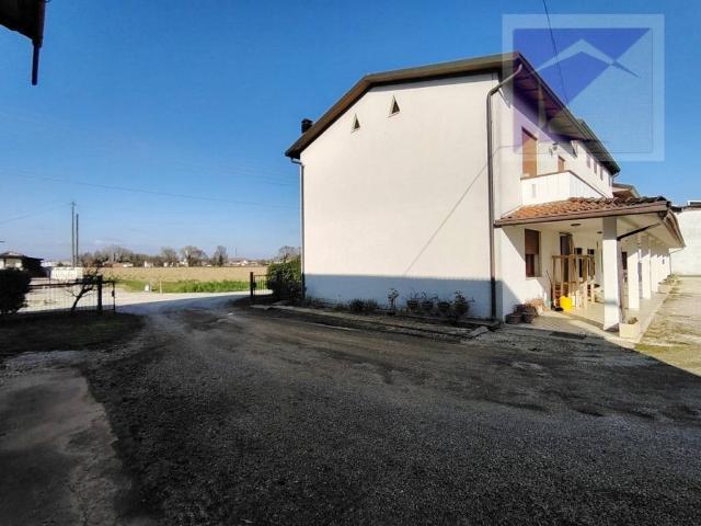 Villa Indipendente in vendita a Massanzago, Veneto