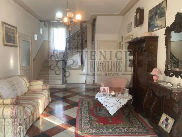 Villa Indipendente in vendita a Massanzago, Veneto