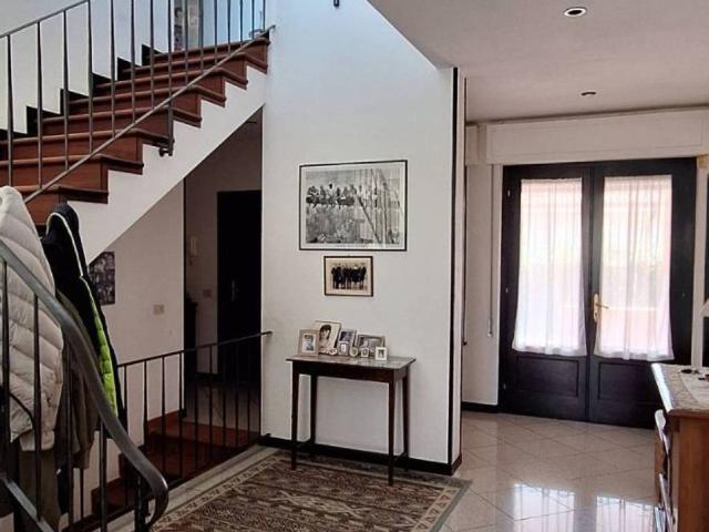 Villa Indipendente in vendita a Bozzano, Massarosa