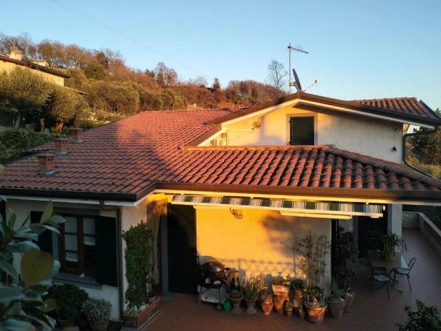Villa Indipendente in vendita a Massarosa, Toscana