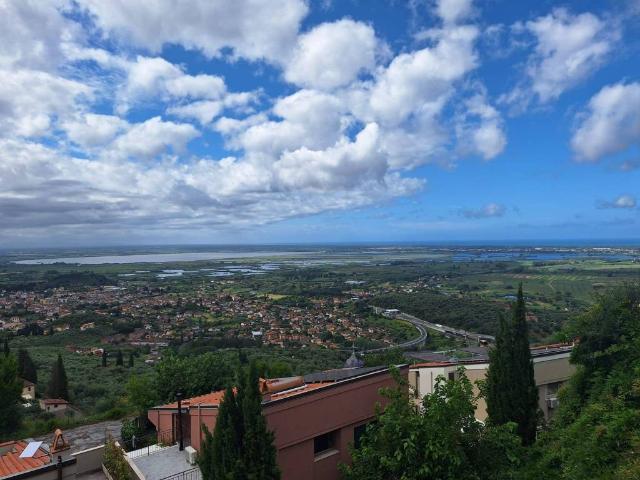 Villa Indipendente in vendita a Massarosa, Toscana
