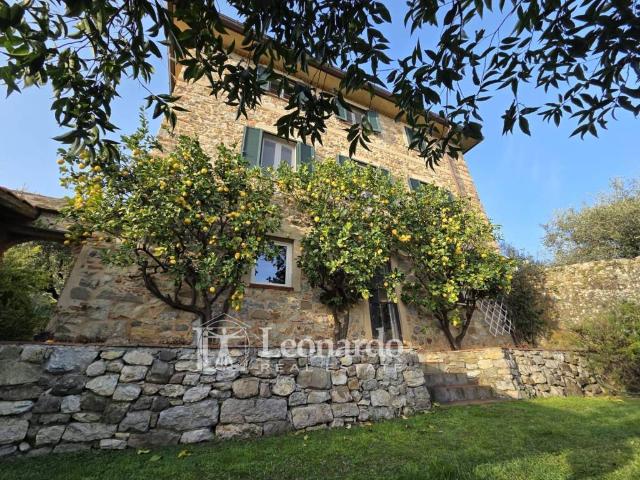 Villa Indipendente in vendita a Massarosa, Toscana