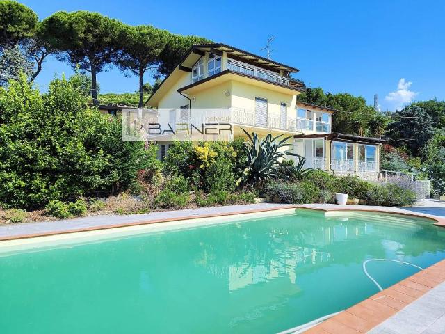 Villa Indipendente in vendita a Botrici, Massarosa