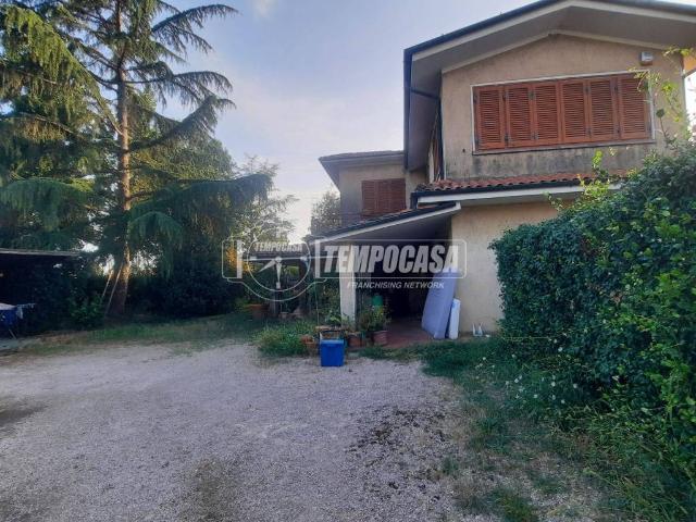 Villa Indipendente in vendita a Massarosa, Toscana