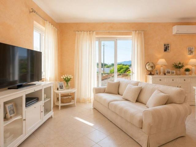 Villa Indipendente in vendita a Massarosa, Toscana
