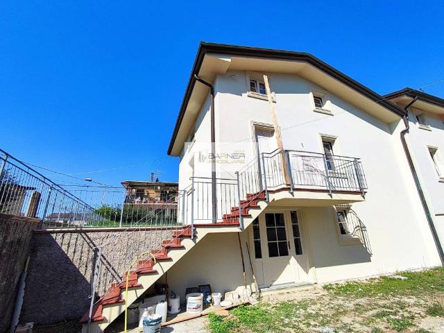 Villa Indipendente in vendita a Massarosa, Toscana