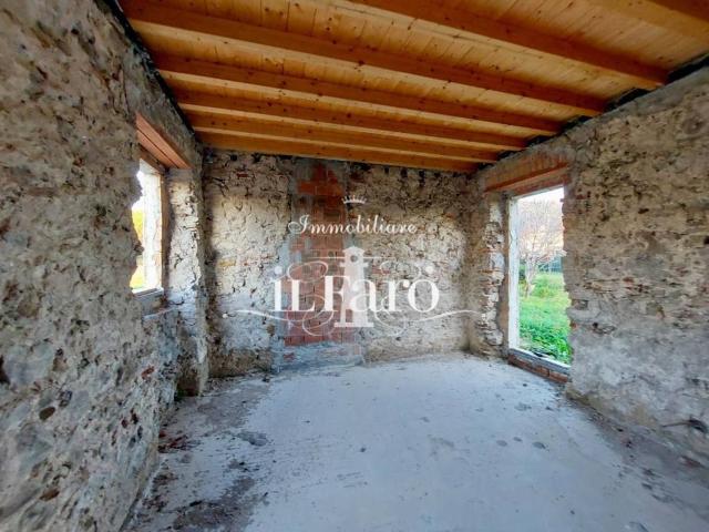 Villa Indipendente in vendita a località Fillungo, Camaiore