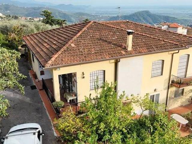 Villa Indipendente in vendita a Corsanico, Massarosa