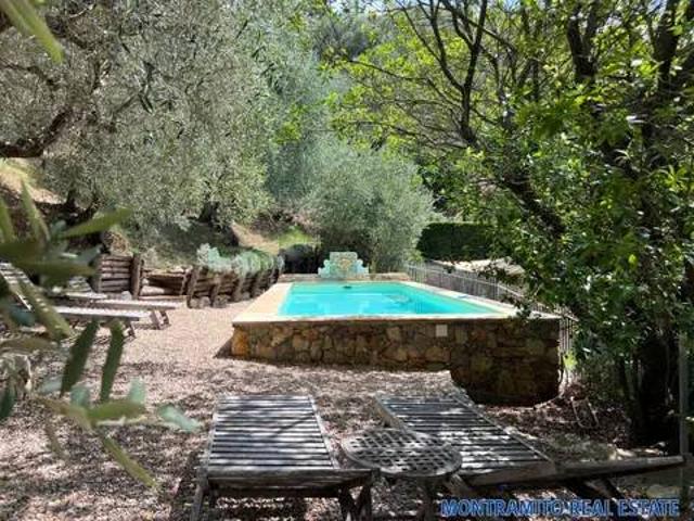 Villa Indipendente in vendita a Massaciuccoli, Lucca