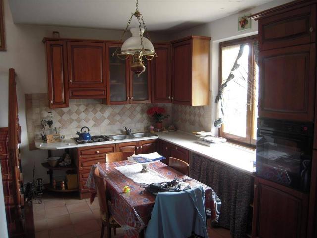 Villa Indipendente in vendita a Pian del Quercione, Massarosa