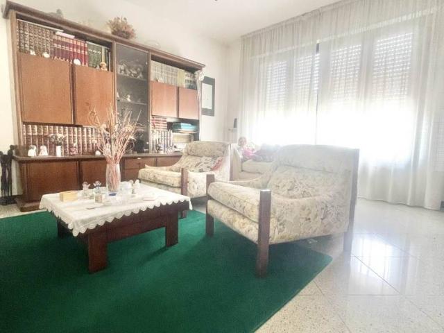 Villa Indipendente in vendita a Massarosa, Toscana