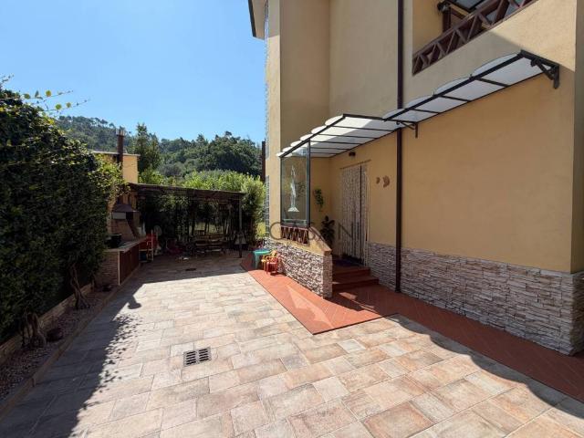 Villa Indipendente in vendita a Massarosa, Toscana