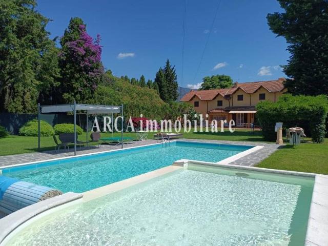Villa Indipendente in vendita a Massarosa, Toscana