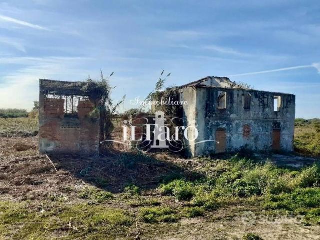 Villa Indipendente in vendita a Pian del Quercione, Massarosa