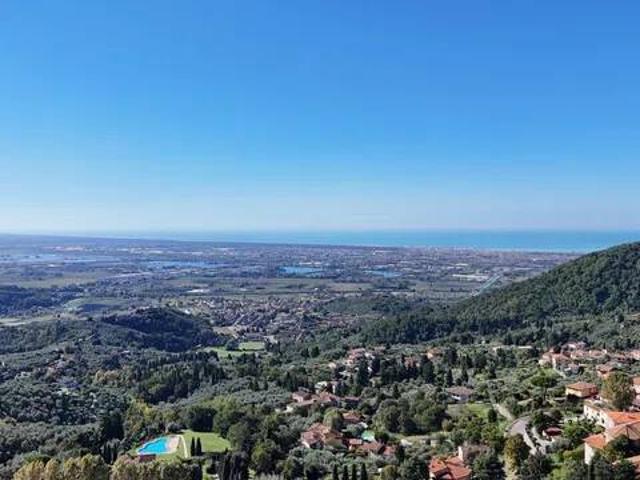 Villa Indipendente in vendita a Massarosa, Toscana