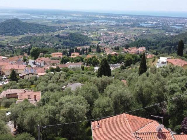 Villa Indipendente in vendita a Massarosa, Toscana