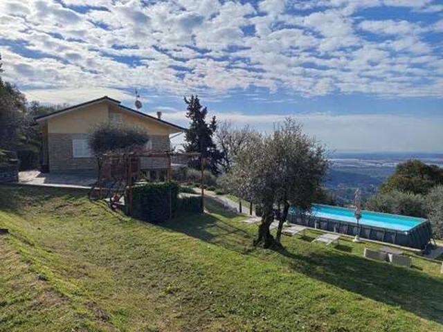 Villa Indipendente in vendita a Botrici, Massarosa
