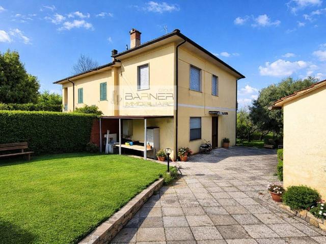 Villa Indipendente in vendita a Massarosa, Toscana