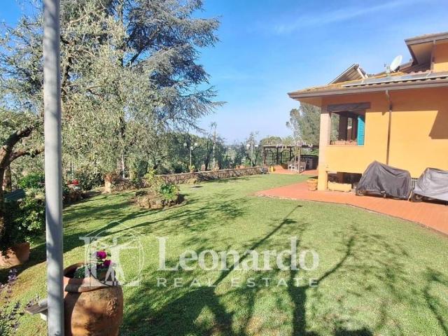 Villa Indipendente in vendita a Massarosa, Toscana
