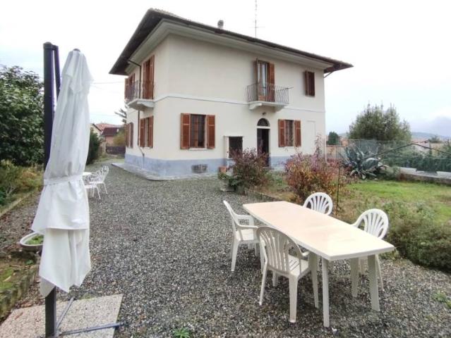 Villa Indipendente in vendita a Piemonte, Biella