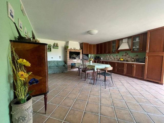 Villa Indipendente in vendita a Marche, Ascoli Piceno