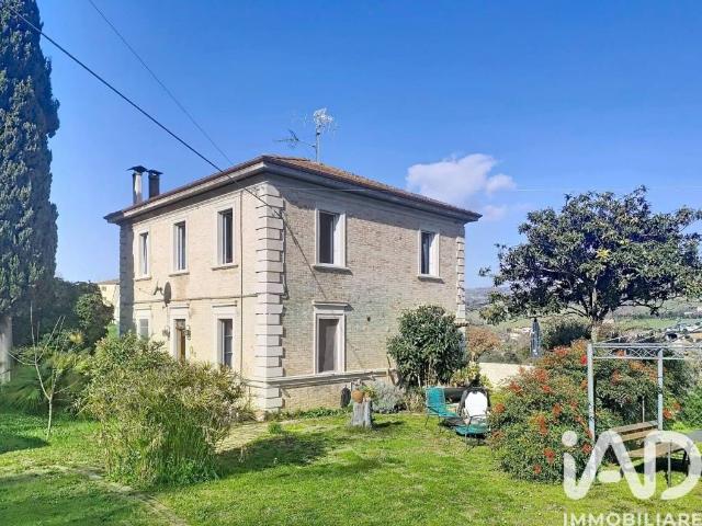 Villa Indipendente in vendita a Marche, Ascoli Piceno