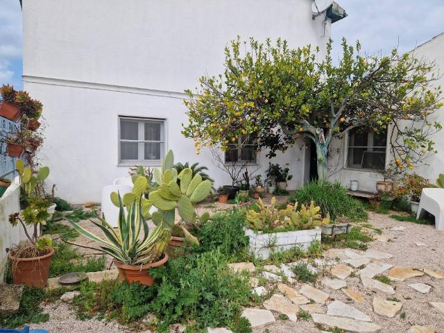 Villa Indipendente in vendita a Borgo La Martella, Matera