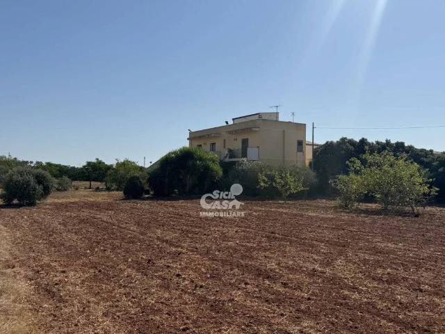 Villa Indipendente in vendita a Mazara del Vallo, Trapani
