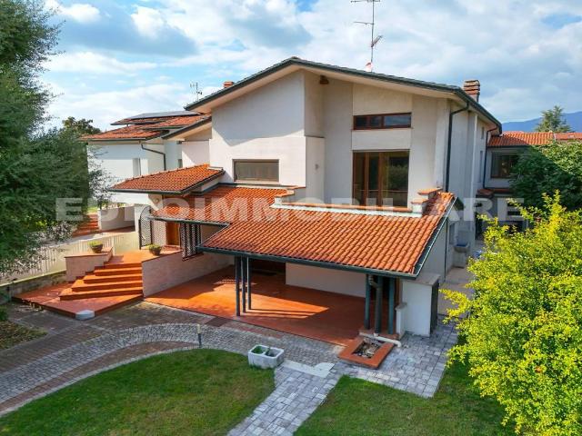 Villa Indipendente in vendita a Molinetto, Mazzano