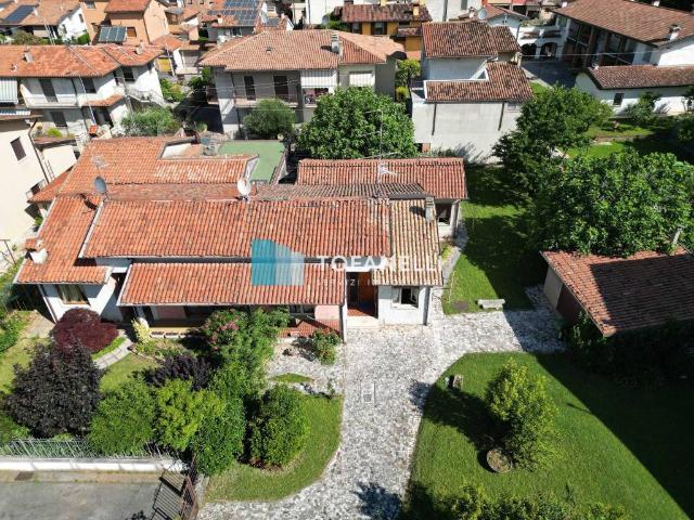Villa Indipendente in vendita a Mazzano, Lombardia