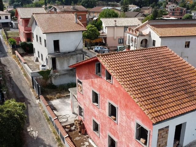 Villa Indipendente in vendita a Borgo, Roma Capitale