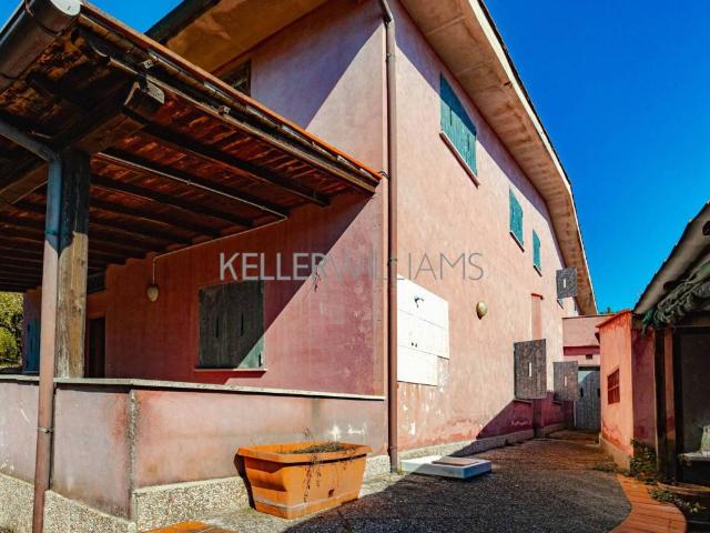 Villa Indipendente in vendita a Borgo, Roma Capitale