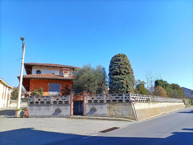 Villa Indipendente in vendita a Casale di Mazzè, Mazzè