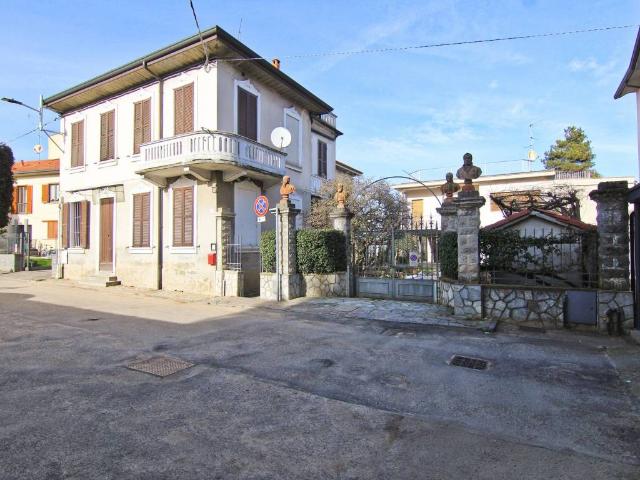 Villa Indipendente in vendita a Campaccio, Meda