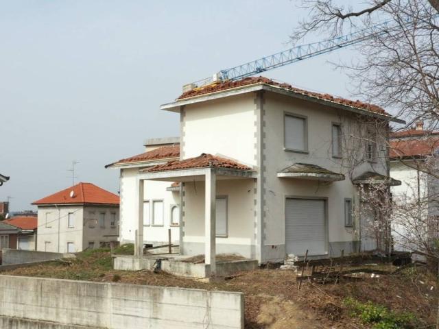 Villa Indipendente in vendita a Colombera, Meda