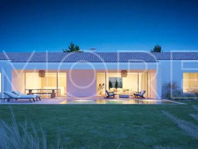 Villa Indipendente in vendita a Medesano, Felegara